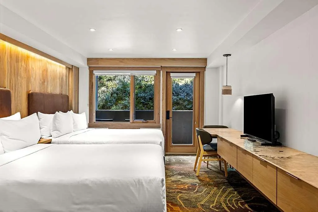 Otter Hotel Banff